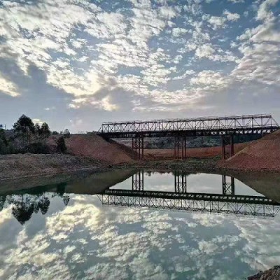 中鐵火車萊斯69米鋼便橋