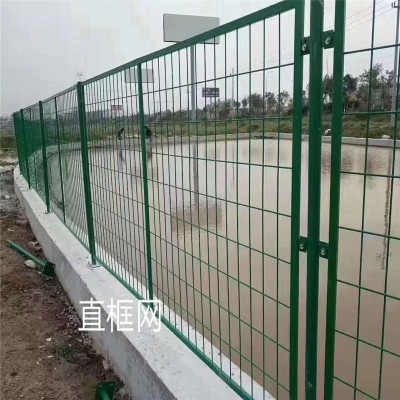 護(hù)欄網(wǎng)廠家