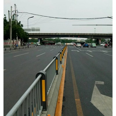 道路護欄